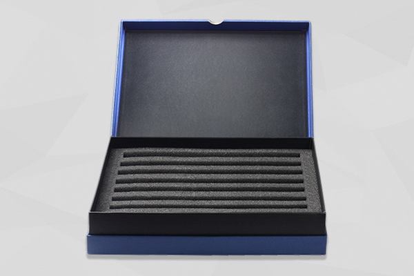 Packing foot care device case cover insert